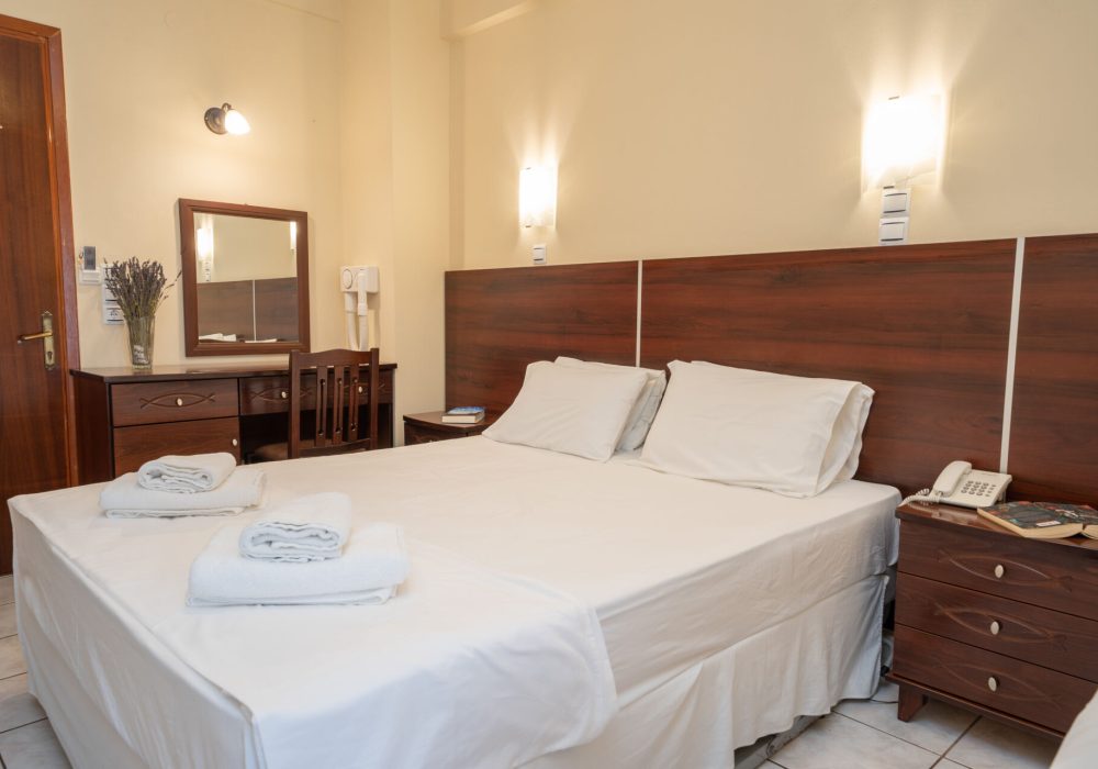 Classic Double Room with Garden View