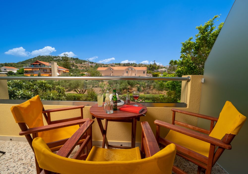 Classic Double Room with Garden View
